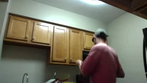 Christopher online show from 4, 12, 2024