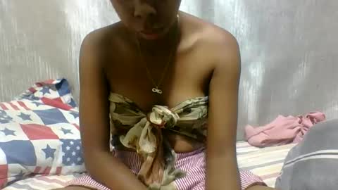 Snapshot of skamboty chatting on 18, 12, 2025 skamboty online show from 18, 12, 2025