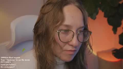 Snapshot of skarpio17 chatting on 11, 11, 2025 Im Scarlett ONLINE 5pm-10pm NYC time online show from 11, 11, 2025