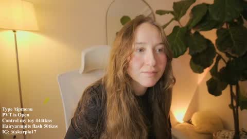 Im Scarlett  ONLINE  5pm-10pm NYC time  online show from 20, 4, 2026