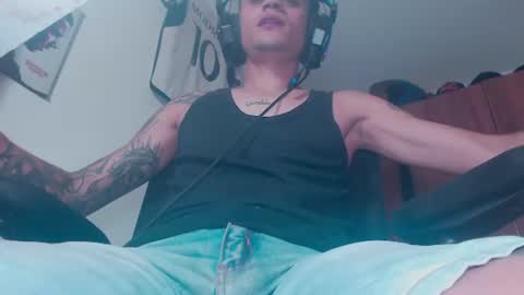 Snapshot of skateboy444 chatting on 22, 6, 2026 king online show from 22, 6, 2026