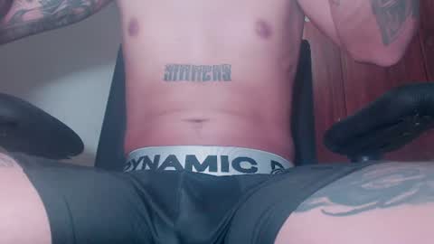 Snapshot of skateboy444 chatting on 24, 6, 2026 king online show from 24, 6, 2026