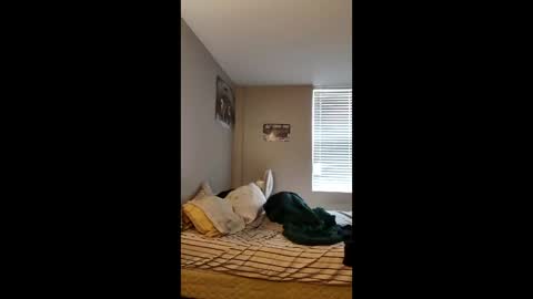 skaterpunk_1992 online show from 13, 4, 2026