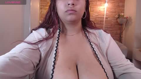Snapshot of skeler_lovd_b chatting on 16, 12, 2024 Skarlet online show from 16, 12, 2024