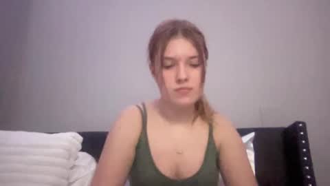 Snapshot of skiimaskabby chatting on 6, 2, 2025 skiimaskabby online show from 6, 2, 2025