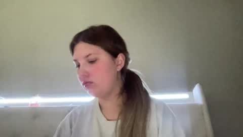 Snapshot of skiimaskabby chatting on 16, 12, 2025 skiimaskabby online show from 16, 12, 2025