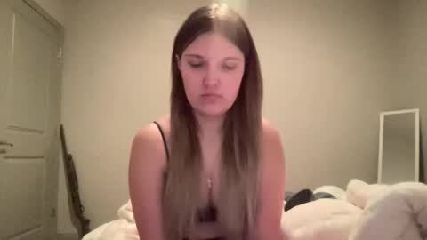 skiimaskabby online show from 4, 2, 2026