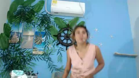 Snapshot of skinny18sexy chatting on 20, 7, 2026 skinny online show from 20, 7, 2026