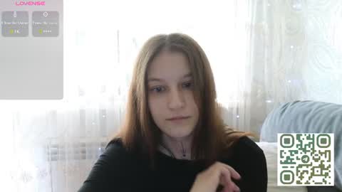 Snapshot of skinny_littledevil chatting on 23, 6, 2026 Skinny littledevil online show from 23, 6, 2026