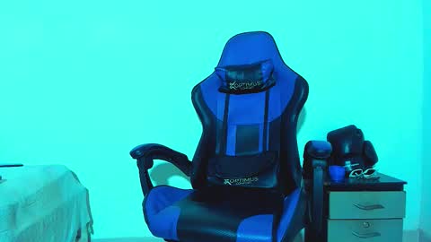 skinny marked online show from 10, 11, 2025