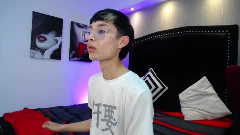 Snapshot of skinny_office chatting on 26, 2, 2026 David online show from 26, 2, 2026