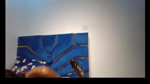 skinnyasssexyboobs online show from 1, 12, 2025