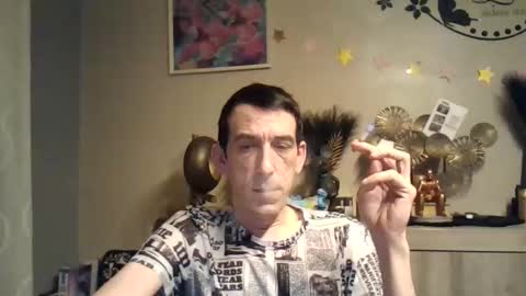 Snapshot of skinnybigcock2 chatting on 3, 1, 2025 SkinnyBigCock2 online show from 3, 1, 2025