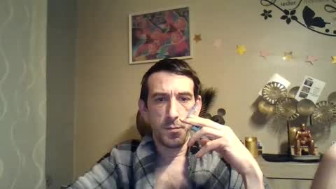 Snapshot of skinnybigcock2 chatting on 2, 2, 2025 SkinnyBigCock2 online show from 2, 2, 2025