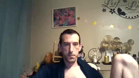 Snapshot of skinnybigcock2 chatting on 13, 9, 2025 SkinnyBigCock2 online show from 13, 9, 2025