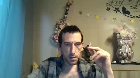 Snapshot of skinnybigcock2 chatting on 1, 11, 2025 SkinnyBigCock2 online show from 1, 11, 2025