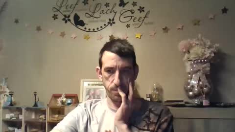 Snapshot of skinnybigcock2 chatting on 12, 1, 2026 SkinnyBigCock2 online show from 12, 1, 2026