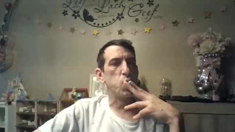 Snapshot of skinnybigcock2 chatting on 13, 1, 2026 SkinnyBigCock2 online show from 13, 1, 2026