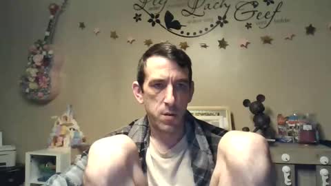 Snapshot of skinnybigcock2 chatting on 5, 2, 2026 SkinnyBigCock2 online show from 5, 2, 2026