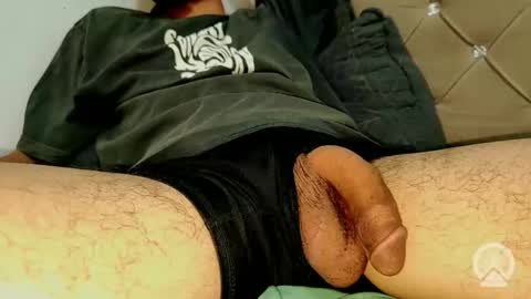 skinnyboybigcock1 online show from 11, 10, 2025