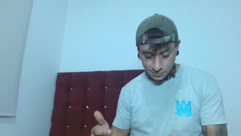 Snapshot of skinnydevil1 chatting on 24, 2, 2026 skinnydevil1 online show from 24, 2, 2026