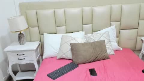 SkinnyGirl online show from 16, 1, 2026