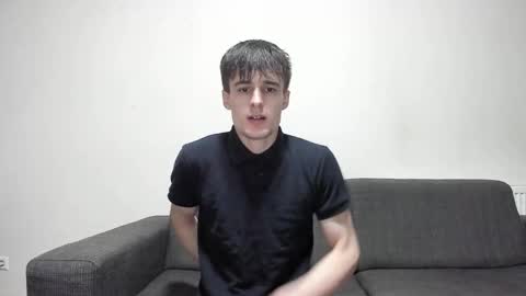 skinnyguywithbigd online show from 8, 1, 2025