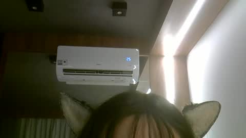 Snapshot of skinnykittencam chatting on 19, 2, 2026 skinnykittencam online show from 19, 2, 2026