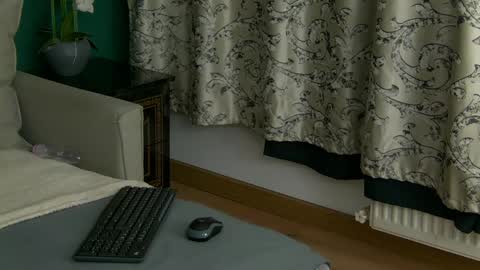 Snapshot of skinnynatty chatting on 7, 5, 2026 Natty online show from 7, 5, 2026