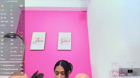 Snapshot of skinnyneighbour_ chatting on 9, 1, 2025 Karla online show from 9, 1, 2025