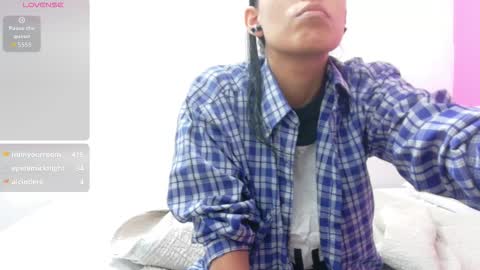 Snapshot of skinnyneighbour_ chatting on 24, 2, 2026 Karla online show from 24, 2, 2026