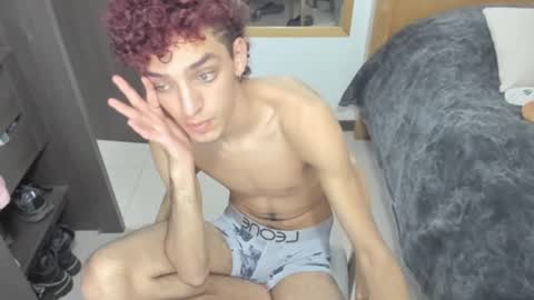 skinnypipe15 online show from 23, 10, 2025