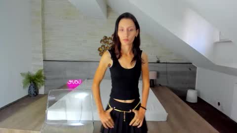 Snapshot of skinnystar_ chatting on 15, 9, 2025 Julia online show from 15, 9, 2025