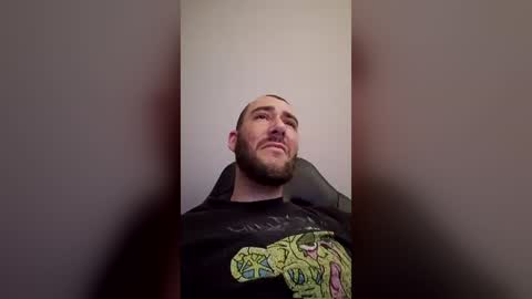 Snapshot of skinnytallz chatting on 5, 7, 2026 Meatnbones online show from 5, 7, 2026