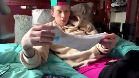 Skittles online show from 23, 2, 2025