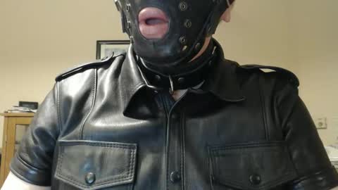 Snapshot of sklave_ol chatting on 14, 12, 2025 sklave_ol online show from 14, 12, 2025