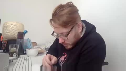 Snapshot of sklave_s chatting on 19, 3, 2026 sklave_s online show from 19, 3, 2026