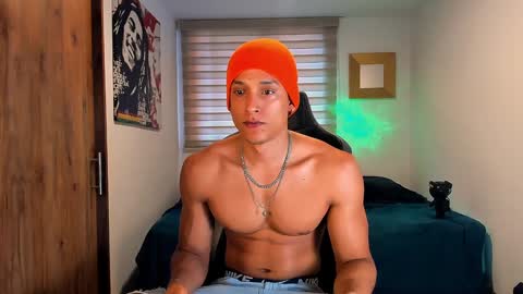 Liam Vokov online show from 30, 1, 2025