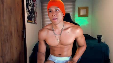 Liam Vokov online show from 3, 2, 2025