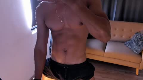 Snapshot of skull_prospect chatting on 7, 8, 2026 Liam Vokov online show from 7, 8, 2026