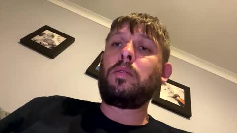 Snapshot of skuzzy25 chatting on 27, 9, 2025 skuzzy25 online show from 27, 9, 2025