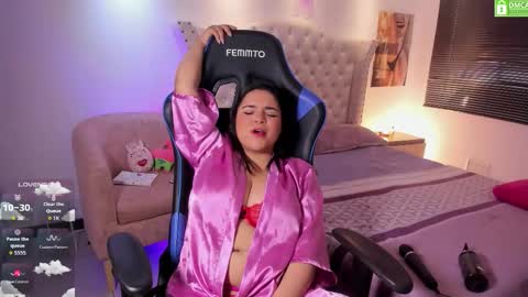 Sky  Independent model WISH LIST   online show from 24, 10, 2025