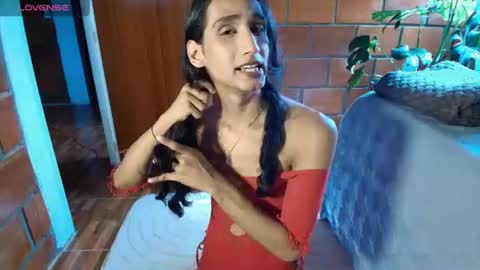 Snapshot of sky_fox_1 chatting on 26, 6, 2026 STIVEN online show from 26, 6, 2026