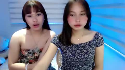 Snapshot of sky_fox_sweetxx chatting on 6, 1, 2025 online show from 6, 1, 2025