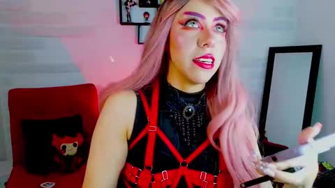 Snapshot of sky_girl1 chatting on 3, 10, 2025 Mile online show from 3, 10, 2025