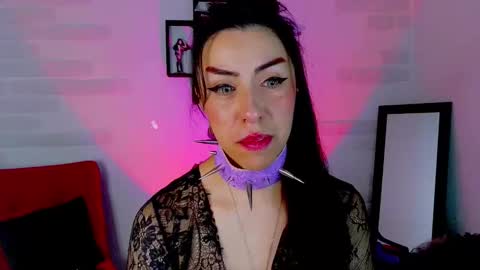 Snapshot of sky_girl1 chatting on 17, 10, 2025 Mile online show from 17, 10, 2025