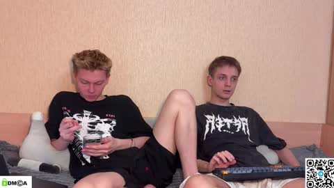 Snapshot of sky_hunter chatting on 24, 2, 2026 sky_hunter online show from 24, 2, 2026