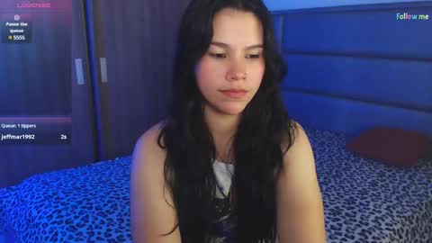 Snapshot of sky_lover_ chatting on 2, 2, 2025 Sky online show from 2, 2, 2025