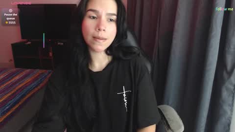 Snapshot of sky_lover_ chatting on 15, 10, 2025 Sky online show from 15, 10, 2025