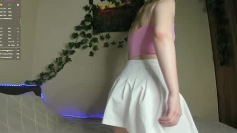 Snapshot of skyedavis chatting on 12, 5, 2026 skyedavis online show from 12, 5, 2026